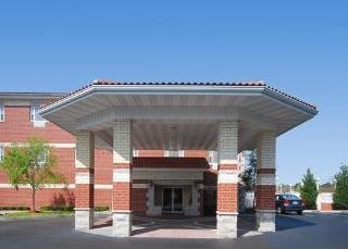 Hotel Comfort Suites Airport