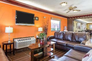 Hotel Quality Inn & Suites