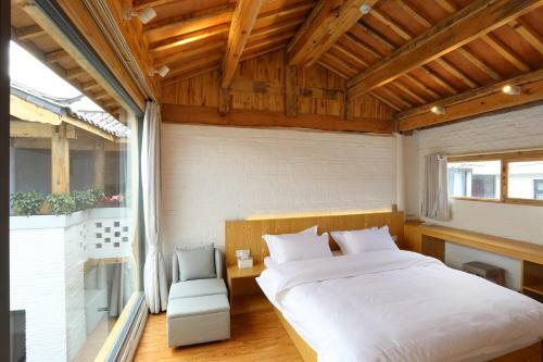 Hotel Lijiang Myhome Inn