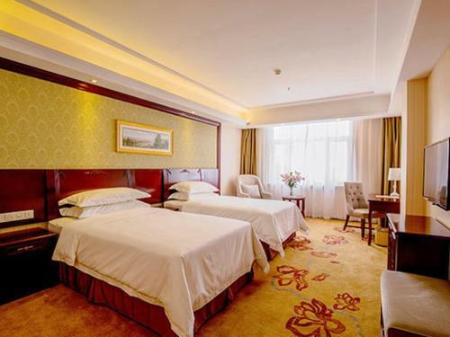 Vienna Hotel Dongguan Tangxia Lincun Square