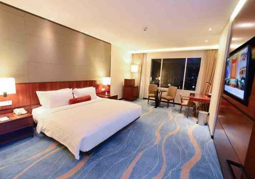 Gumaya Tower Hotel