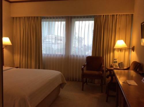 Elmi Hotel Surabaya