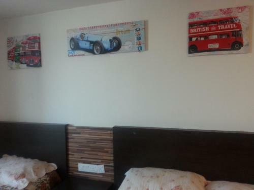 Hostal Best Studio Guest House