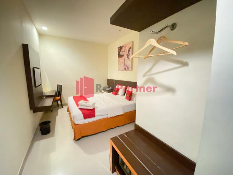 Bed & Breakfast Hotel Alpha Makassar