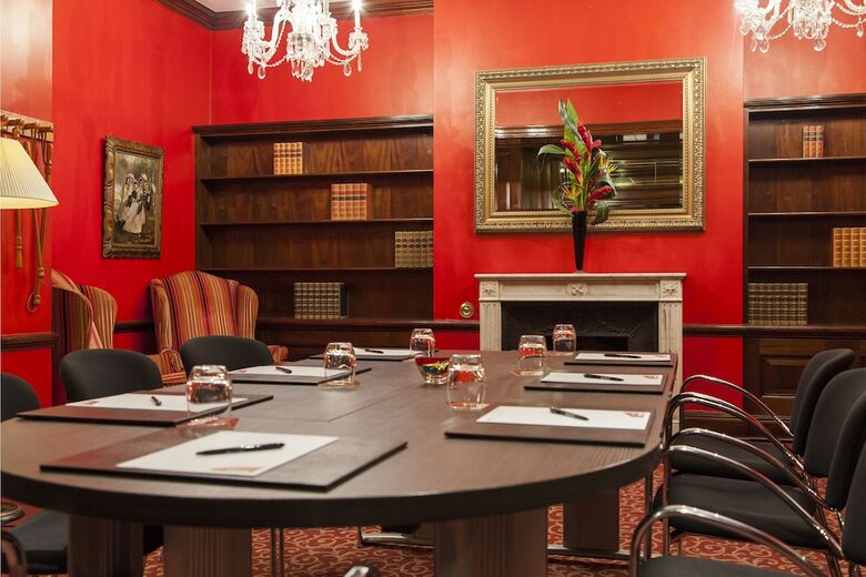 Hotel Thistle Hyde Park