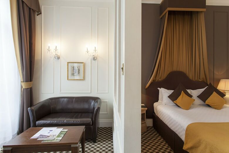 Hotel Thistle Hyde Park