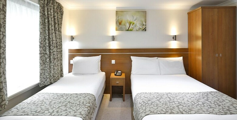Hotel Bayswater Inn