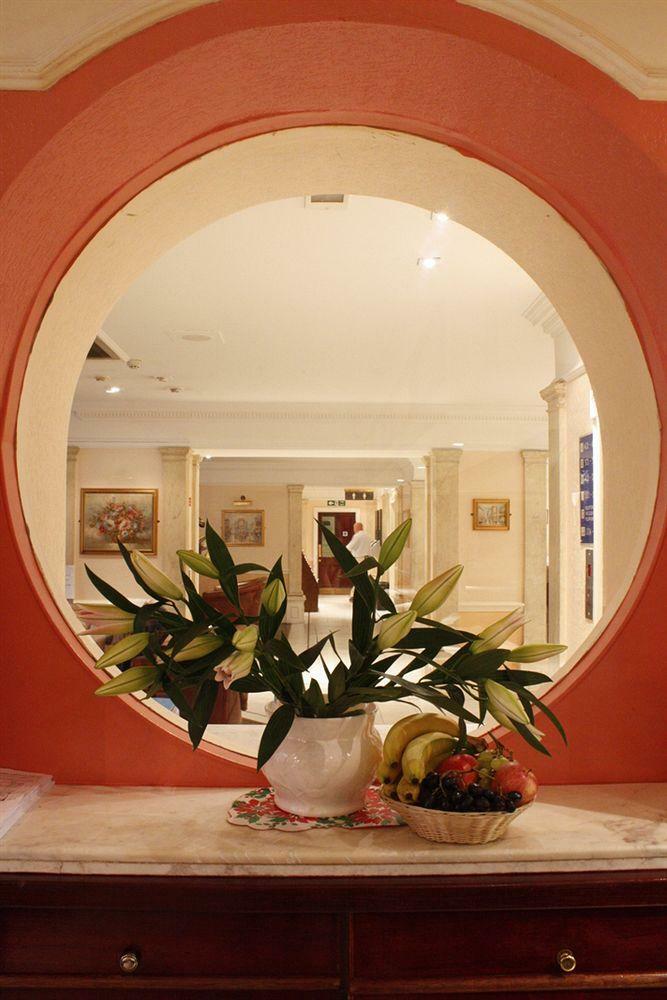 Hotel Bayswater Inn
