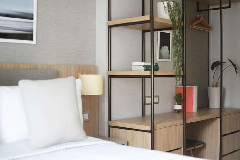 Hotel Inhabit
