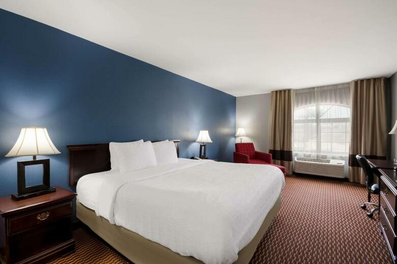 Hotel Comfort Inn North