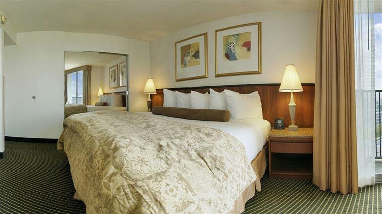 Hotel Embassy Suites Philadelphia - Center City