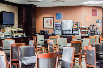 Hotel Comfort Suites (durham)