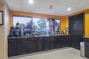 Hotel Quality Inn & Suites