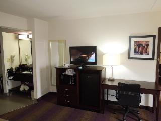 Hotel Quality Inn West End