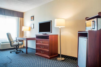 Hotel Comfort Inn West