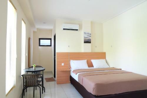 Hostal Lariss Guest House
