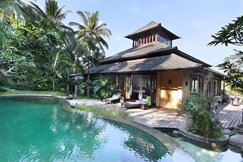 Villa Pelangi Estate