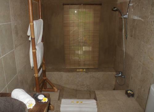 Hostal Ujung Ubud Guesthouse