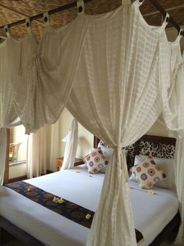 Hostal Ujung Ubud Guesthouse