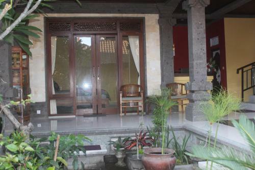 Cantik Homestay