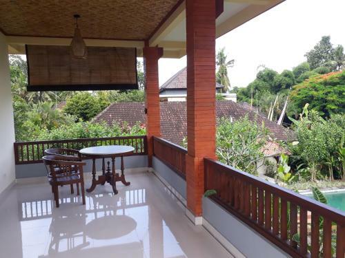 Hostal Nyoman Sandi Guest House