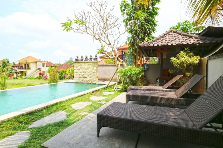 Hostal Puji Bungalow