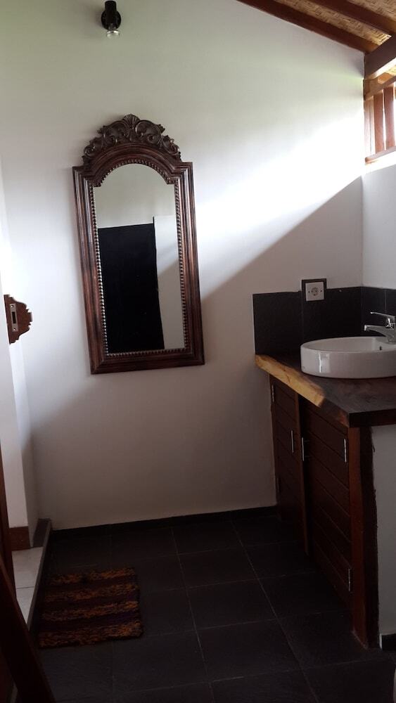 Hostal Puji Bungalow