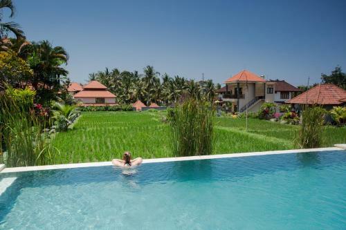Hostal Puji Bungalow