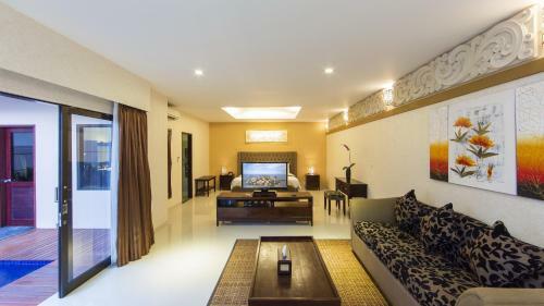 Flamingo Dewata Pool Villa Uluwatu