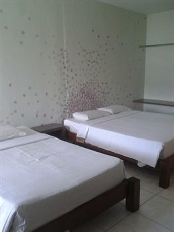 Hotel Furama Lodging House