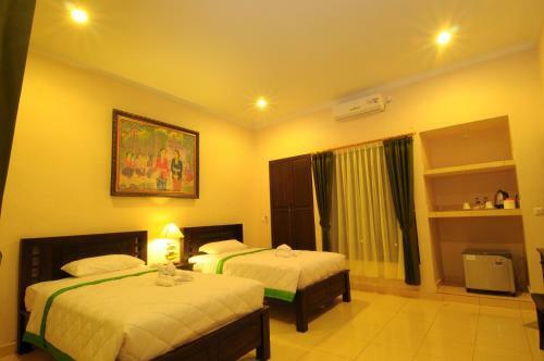 Hostal Brata Inn