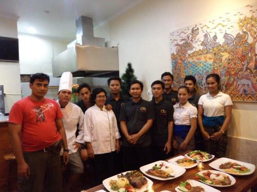 Hostal Brata Inn
