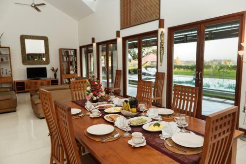Villa Griya Aditi