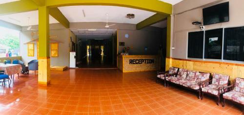Hotel Pangkor Indah Beach Resort