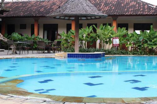 Indi Hotel
