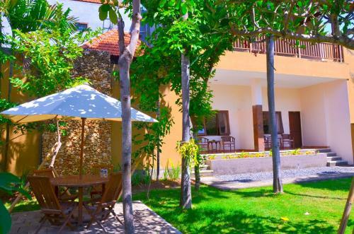 Indi Hotel