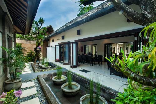 Villa Dewata II