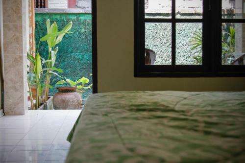 Sri Deva Guest House