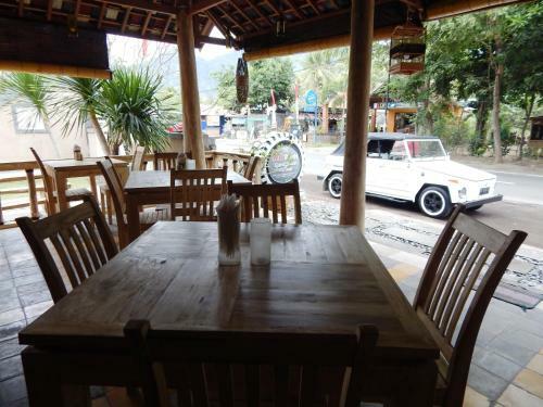 Hostal Mai Mondok Guest House