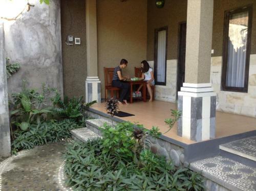 Hostal Mai Mondok Guest House