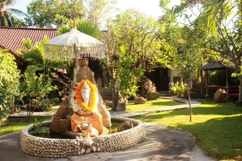 Hostal Mai Mondok Guest House