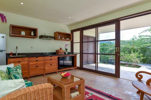 Villa Sumberkima Hill Retreat