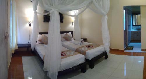 Hostal Ode Resto Guesthouse