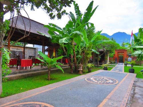 Suka Sari Home Stay