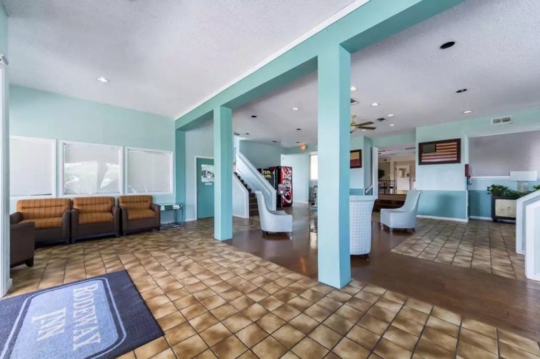 Hotel Rodeway Inn At Six Flags