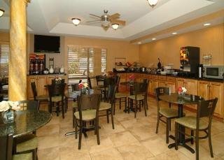 Hotel Comfort Inn