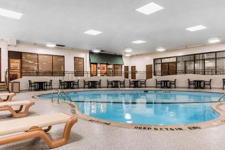 Hotel Comfort Inn Airport