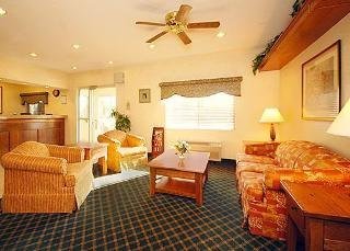 Hotel Comfort Inn