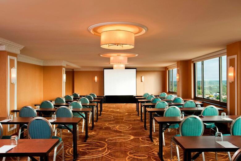 Sheraton Pentagon City Hotel
