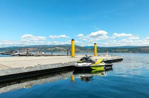 Hotel Lake Okanagan Resort